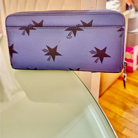 Coach F53426 Star Canyon Quinn Limited Edition Black/Blue Leather Wallet - Picture 2 of 16